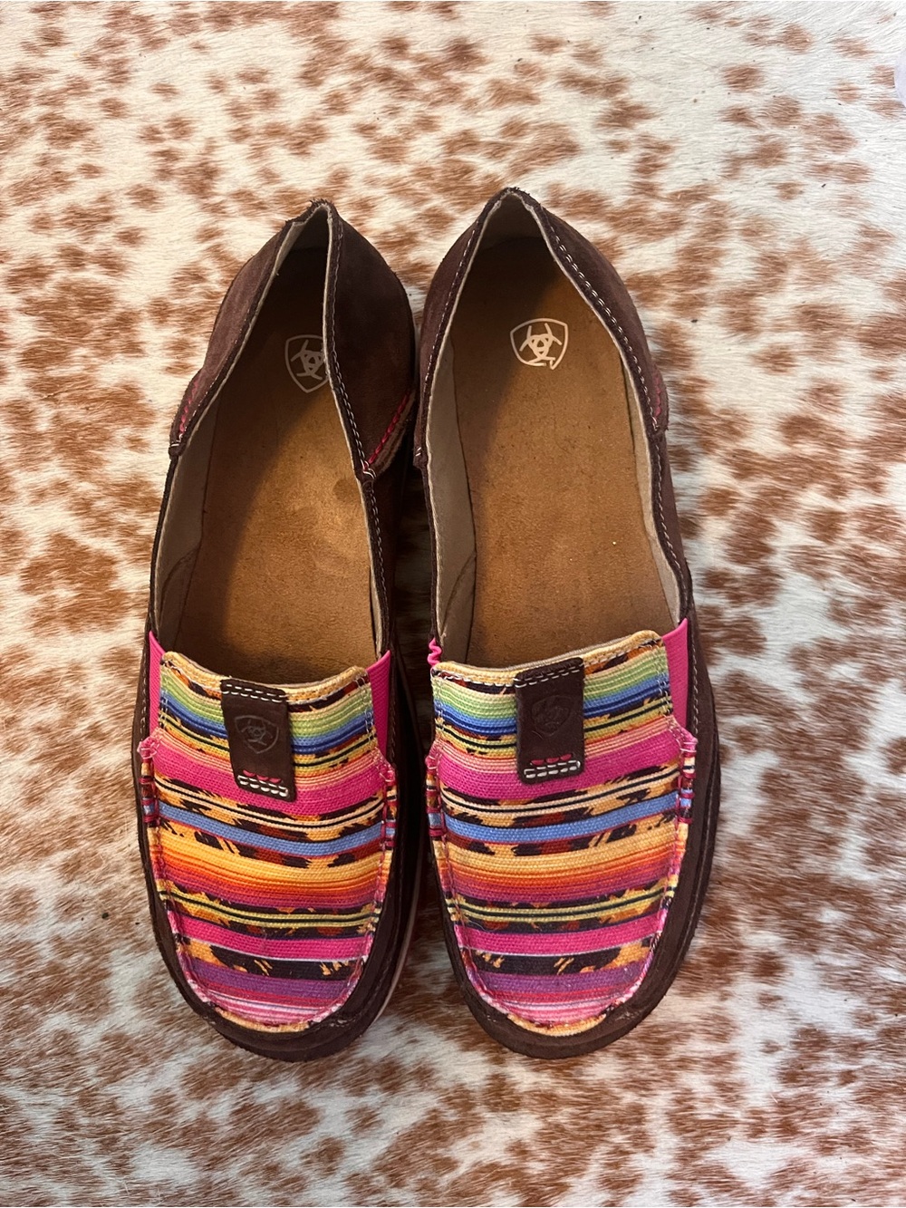 Ariat sarape cruiser